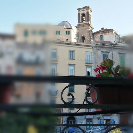 Hermes Rooms For Tourists ナポリ エクステリア 写真