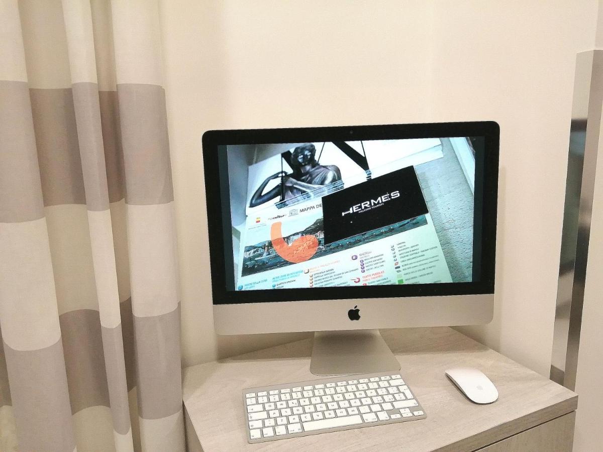 Hermes Rooms For Tourists ナポリ エクステリア 写真