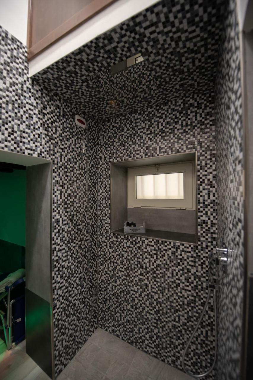 Hermes Rooms For Tourists ナポリ エクステリア 写真