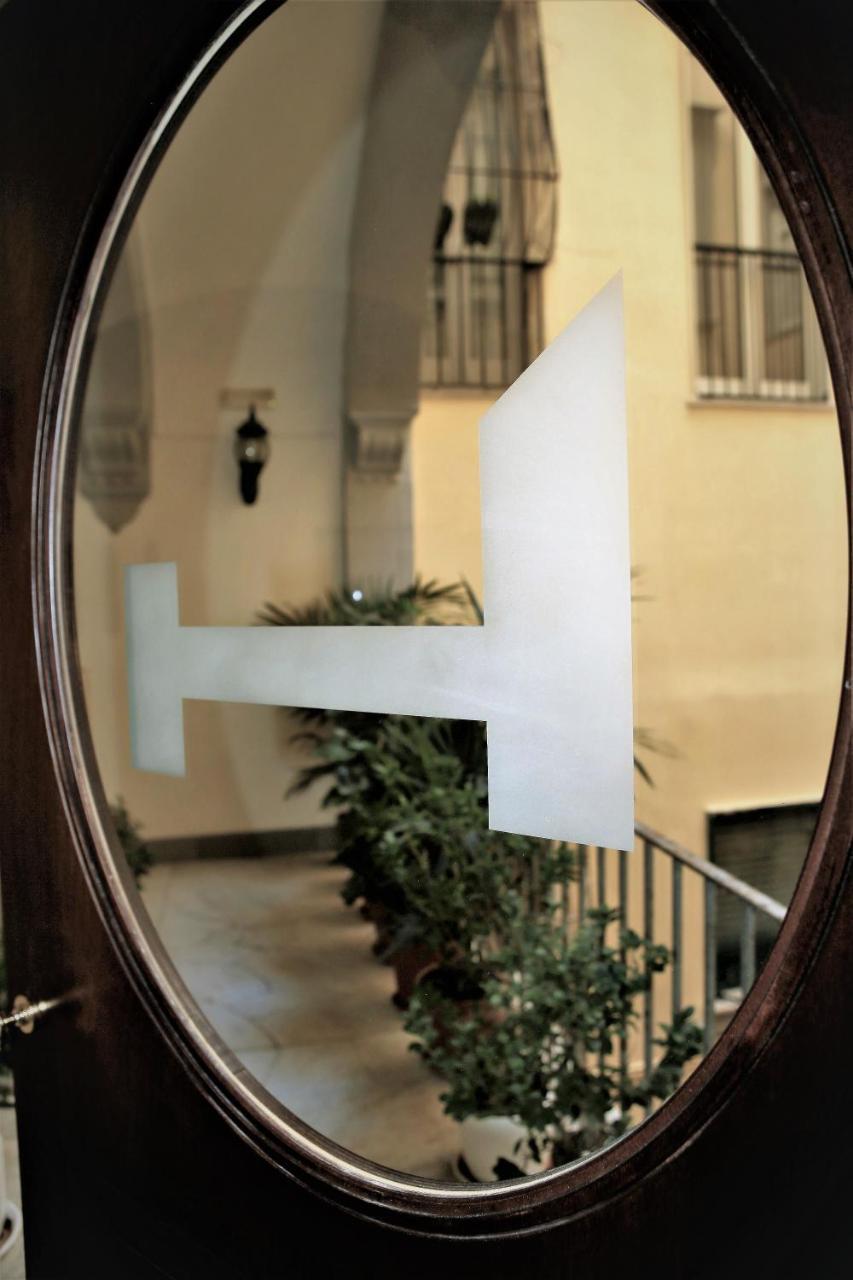 Hermes Rooms For Tourists ナポリ エクステリア 写真