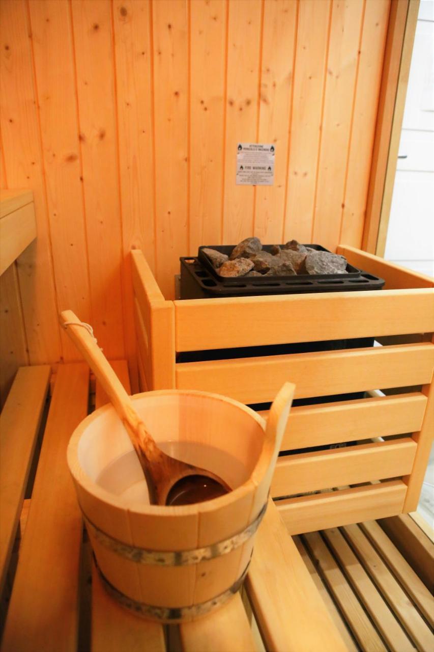 Hermes Rooms For Tourists ナポリ エクステリア 写真